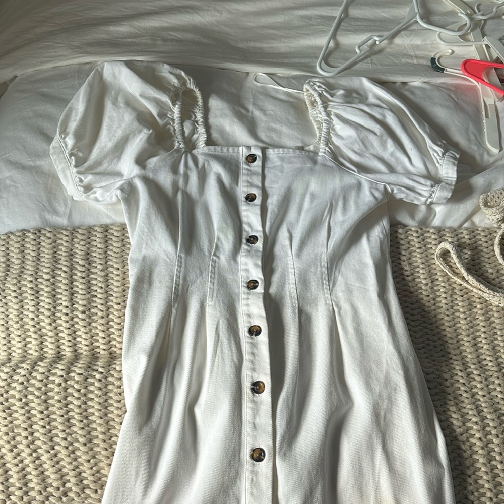 White who what wear dress